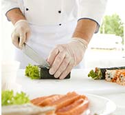 Cocinera en la casa